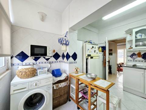 Apartamento T3 no centro de Carcavelos, Cascais