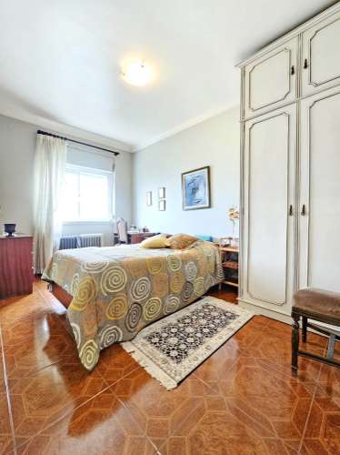 Apartamento T3 no centro de Carcavelos, Cascais