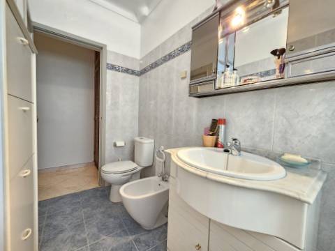 Apartamento T3 no centro de Carcavelos, Cascais