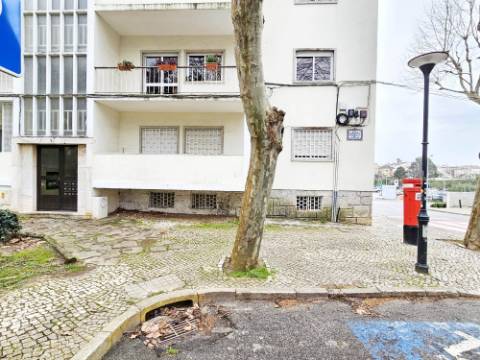 Apartamento T3 no centro de Carcavelos, Cascais