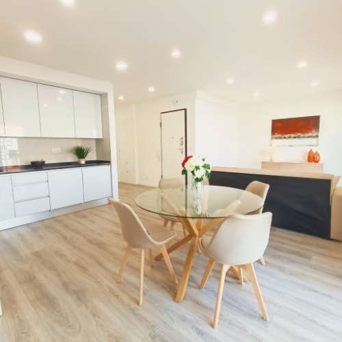 Apartamento T2 - totalmente remodelado, em Benfica