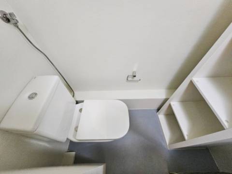 Apartamento T3 com garagem box, na Costa da Guia, Cascais