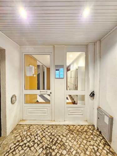 Apartamento T3 com garagem box, na Costa da Guia, Cascais