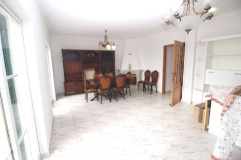 Moradia geminada T3+1 com Terraço - Vila Nova de Cacela