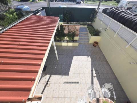 Moradia geminada T3+1 com Terraço - Vila Nova de Cacela