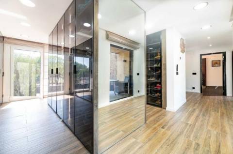 Magnifica moradia T4 na Urbanização Aroeira em Santo Estevão