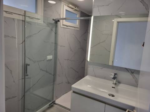 Apartamento T2 Totalmente remodelado em Oeiras