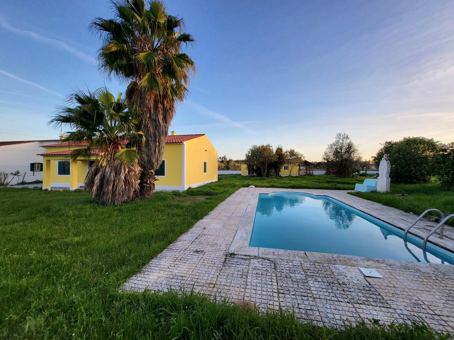 Moradia V3 na Glória do Ribatejo