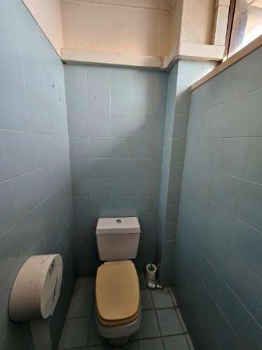 Edifício Industrial em Alfragide, Amadora, Lisboa.