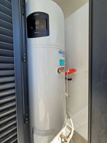 Apartamento T4 novo com 154,03m2, terraços no topo, garagem para 3 viaturas