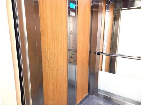 Apartamento T4 novo com 162,67m2, terraço no topo, garagem para 3 viaturas