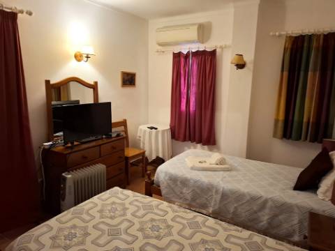 Vista Mar na Praia Verde | Moradia T1+1 a 3 min da praia com terraço