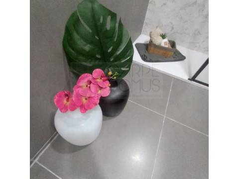 Apartamento T3 Totalmente Renovado em Benfica