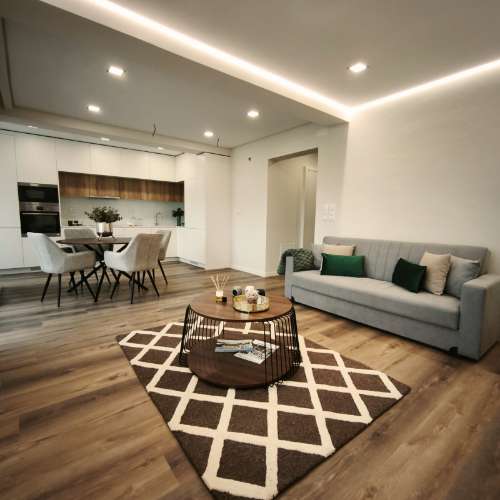 Apartamento T3, Totalmente Remodelado, em Benfica - Lisboa