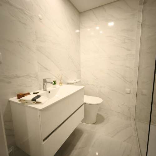 Apartamento T3, Totalmente Remodelado, em Benfica - Lisboa