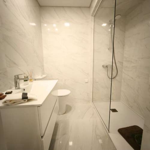 Apartamento T3, Totalmente Remodelado, em Benfica - Lisboa