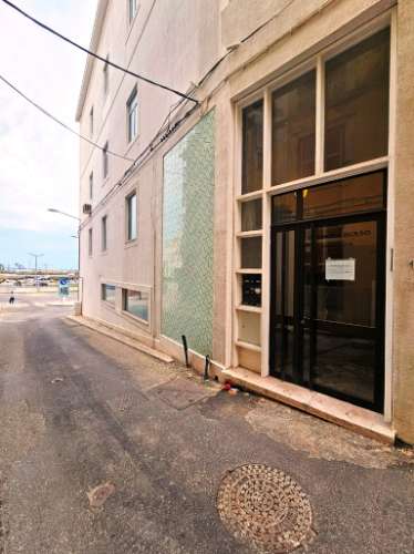 Apartamento T5 duplex, frente marina, na Figueira da Foz