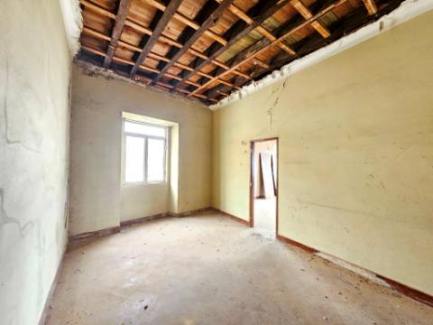 Apartamento T5 duplex, frente marina, na Figueira da Foz