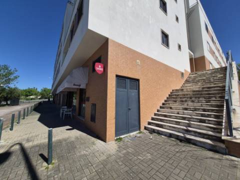 Apartamento T2 na Ameixoeira
