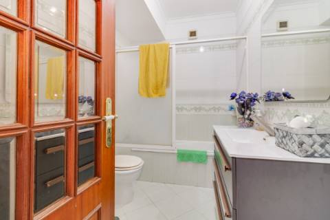 Apartamento T2 em Santa Iria da Azóia