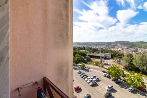 Apartamento T2 em Santa Iria da Azóia