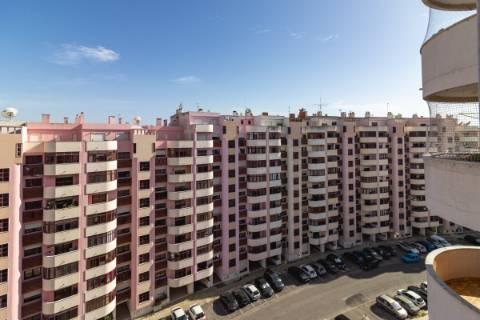 Apartamento T2 em Santa Iria da Azóia
