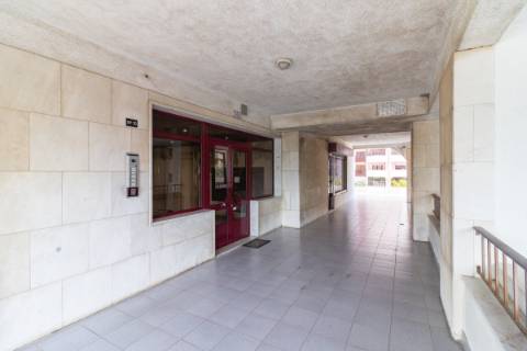 Apartamento T2 em Santa Iria da Azóia