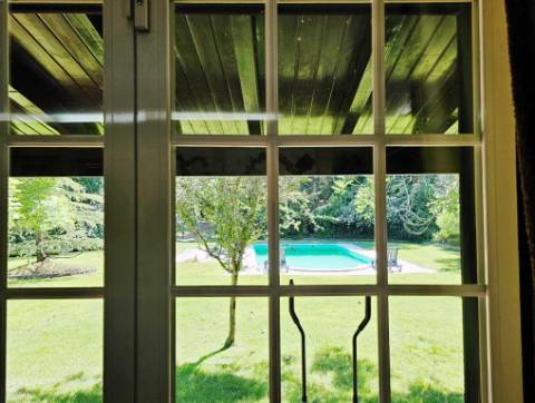 Quintinha de 10154m2 com moradia T5 e piscina, na Herdade Zambujeiro, Santo Estêvão