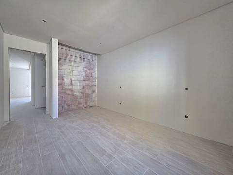 Apartamento T3 Moderno com Estacionamento