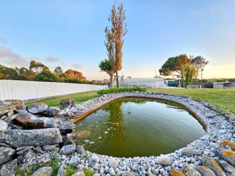 Excelente moradia T4 + 2 com piscina e jardins na Serra Del Rei, Peniche