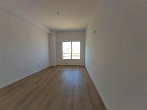 Apartamento - T3 Novo com Box para 2 carros | Colinas do Cruzeiro, Odivelas