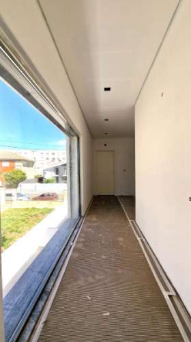 APARTAMENTO T3 NOVO - CONDOMINIO FECHADO - PISCINA - BOX - LOURES