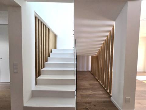 Condominio de Moradias Geminadas com Piscina - Loures