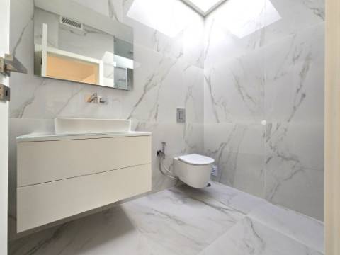 Condominio de Moradias Geminadas com Piscina - Loures