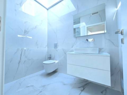 Condominio de Moradias Geminadas com Piscina - Loures