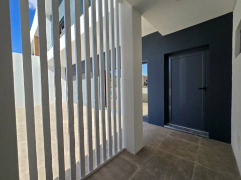 Condominio de Moradias Geminadas com Piscina - Loures