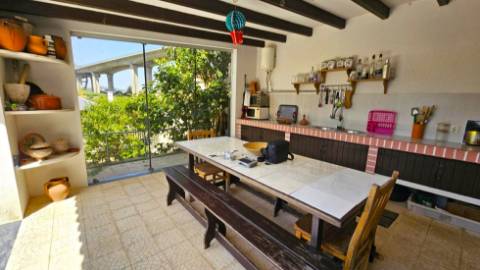 Moradia V4 - Bairro de Santa Maria - Loures.