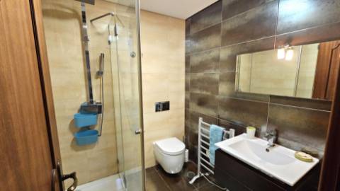 Moradia V4 - Bairro de Santa Maria - Loures.