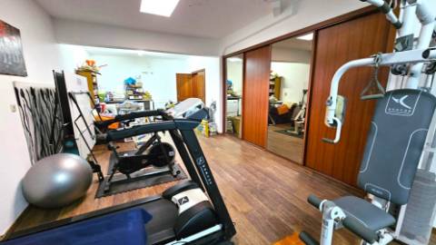 Moradia V4 - Bairro de Santa Maria - Loures.