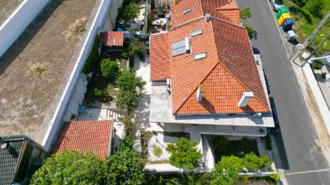 Moradia V4 - Bairro de Santa Maria - Loures.