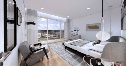 Moradia T5 para venda em Loures - acabamentos de luxo - 4 pisos com elevador - piscina aquecida