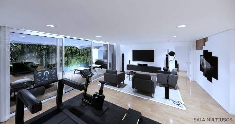 Moradia T5 para venda em Loures - acabamentos de luxo - 4 pisos com elevador - piscina aquecida