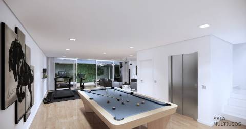 Moradia T5 para venda em Loures - acabamentos de luxo - 4 pisos com elevador - piscina aquecida