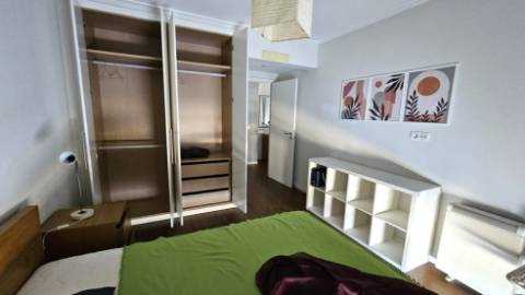 Apartamento T1 - CONDOMÍNIO METROCITY - Mobilado e Equipado.