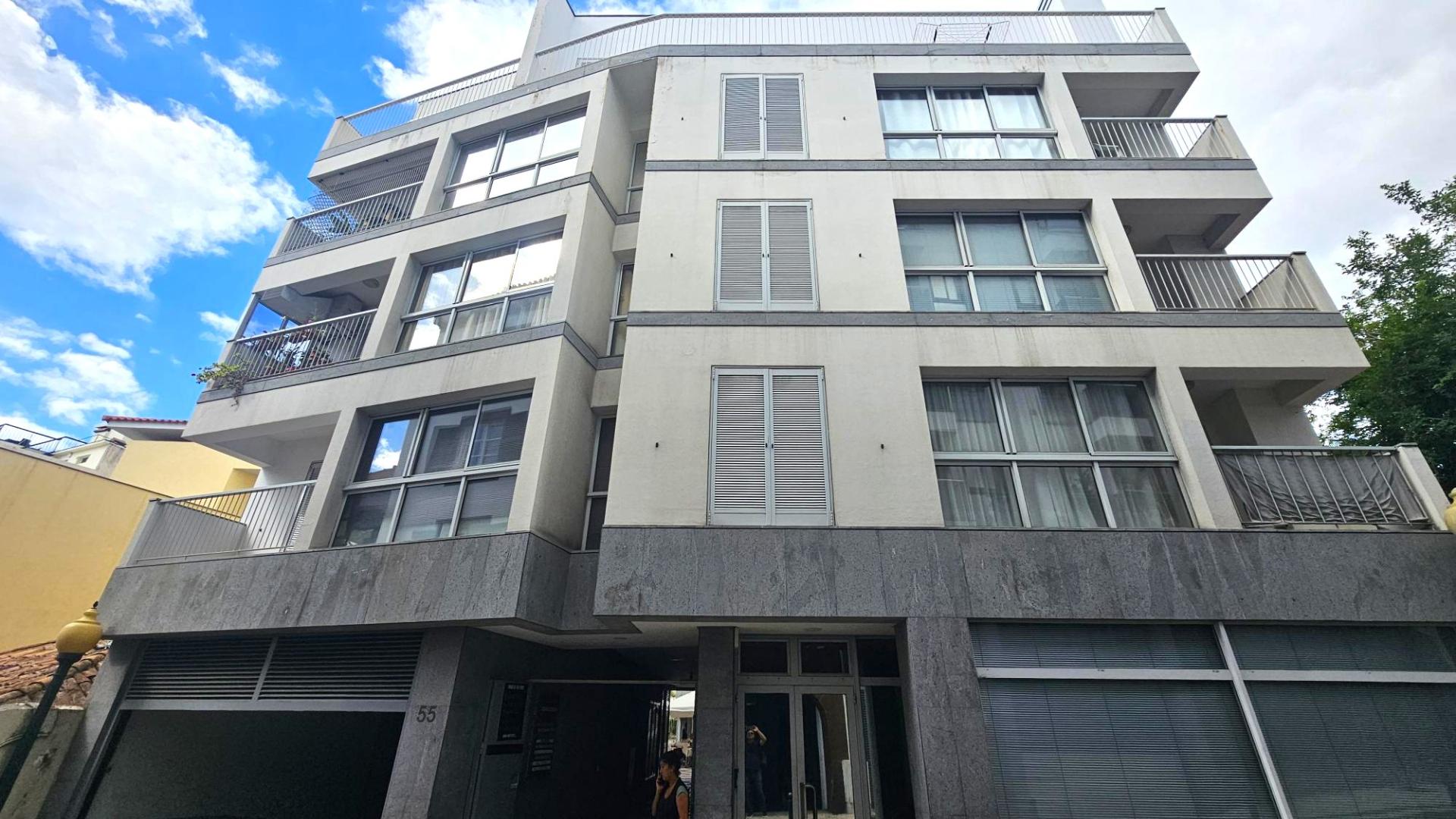 Apartamento T1+1 - Centro do Funchal.