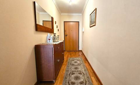 Apartamento T1+1 - Centro do Funchal.