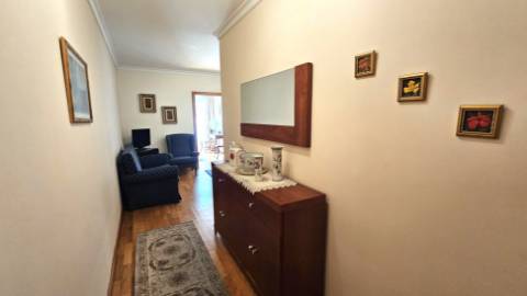 Apartamento T2- Centro do Funchal.