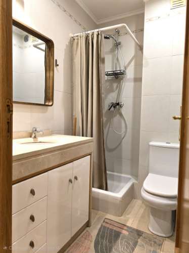 Apartamento T2 - Parque das Nações, zona Sul - Localização privilegiada (Junto à Marina) com parqueamento.