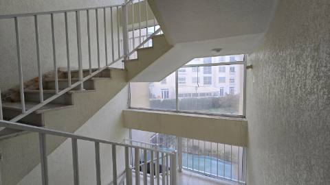 Apartamento T2 - Parque das Nações, zona Sul - Localização privilegiada (Junto à Marina) com parqueamento.