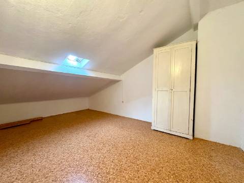 Apartamento T2 - Arrecadação - Lourel